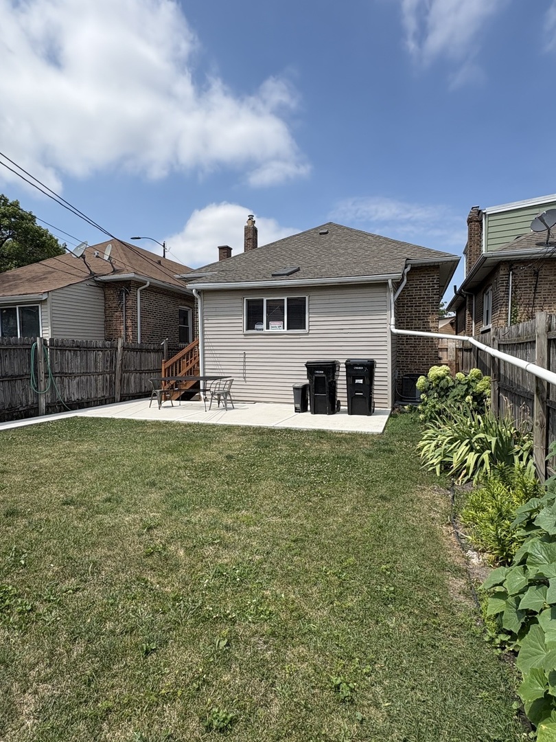 5171 W Wabansia Avenue Property Photo 25