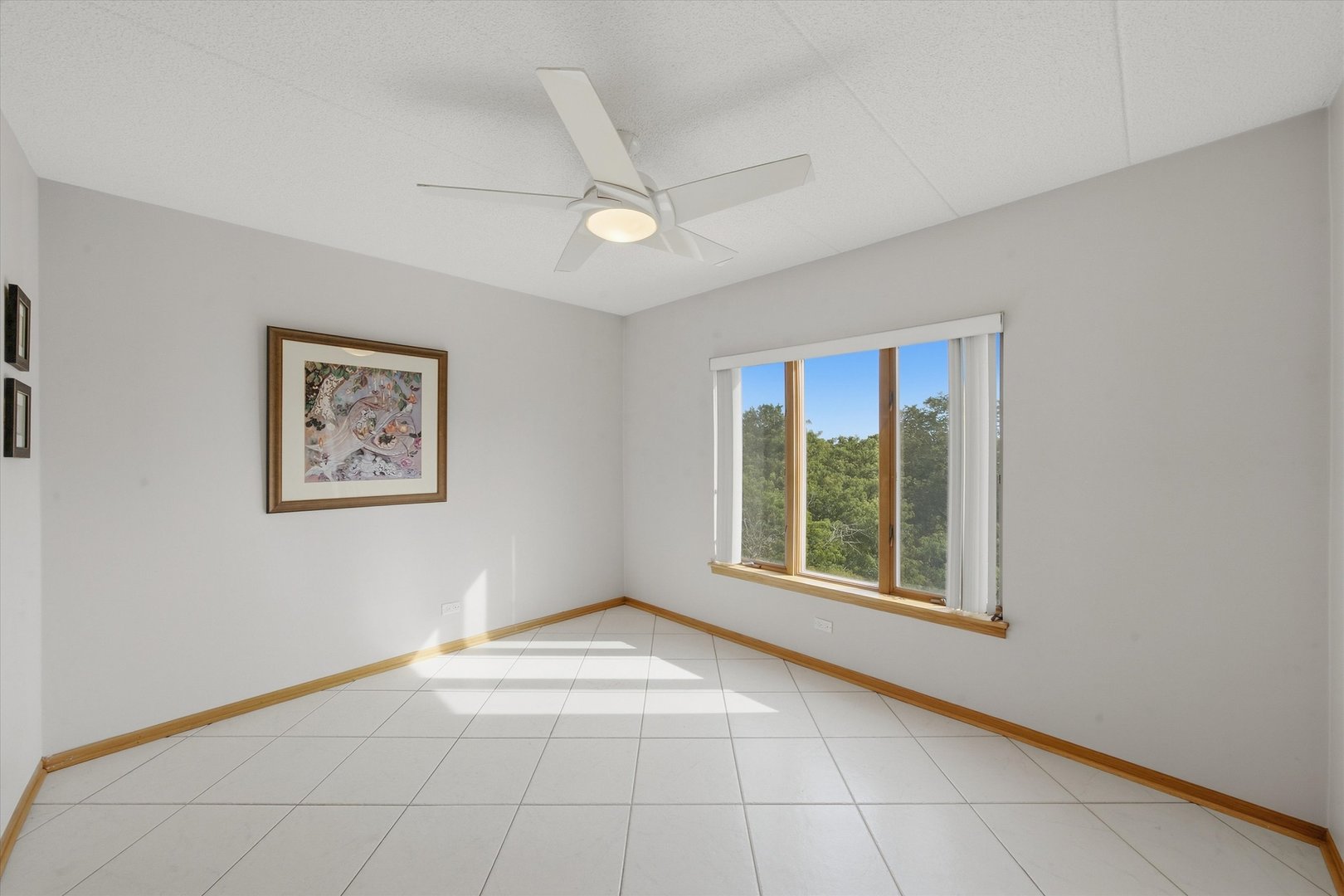 545 S River Road 505 Property Photo 6