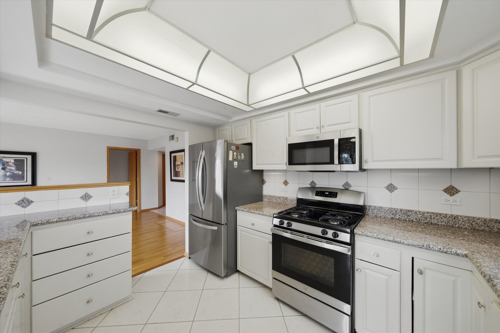 545 S River Road 505 Property Photo 10