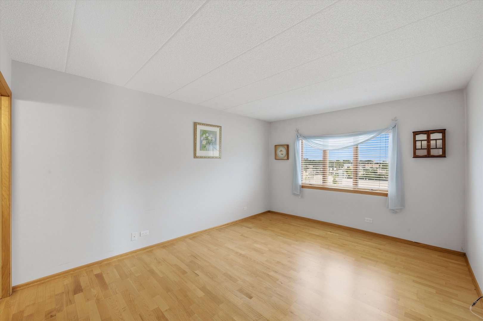 545 S River Road 505 Property Photo 15