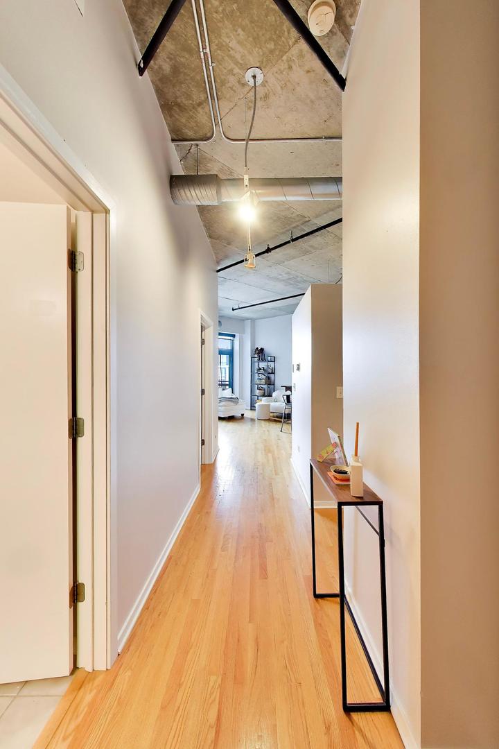 849 N Franklin Street 1009 Property Photo 13