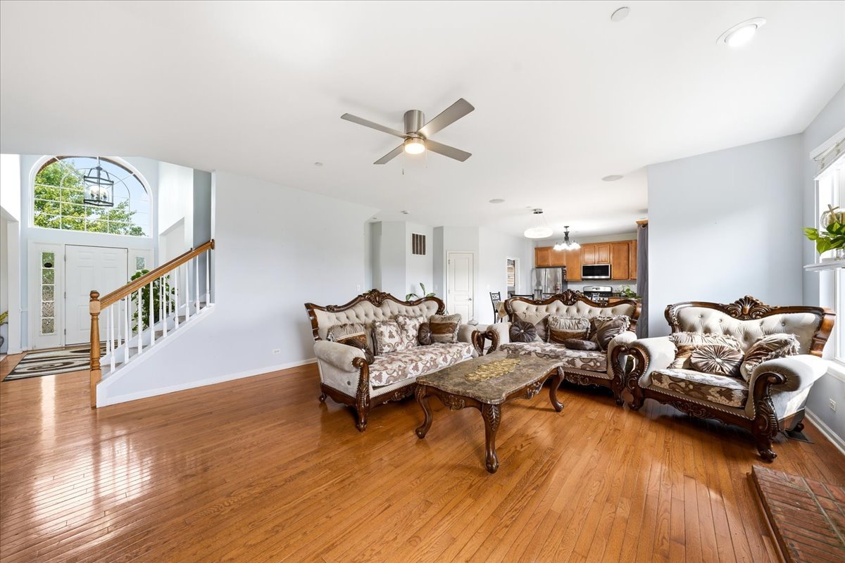 663 Huntington Boulevard Property Photo 5