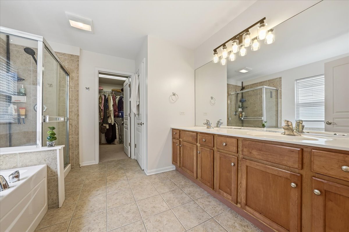 663 Huntington Boulevard Property Photo 18