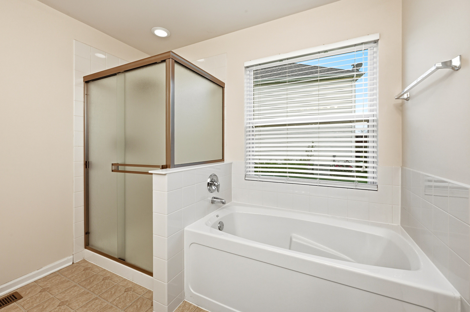 2792 Cranston Circle Property Photo 18
