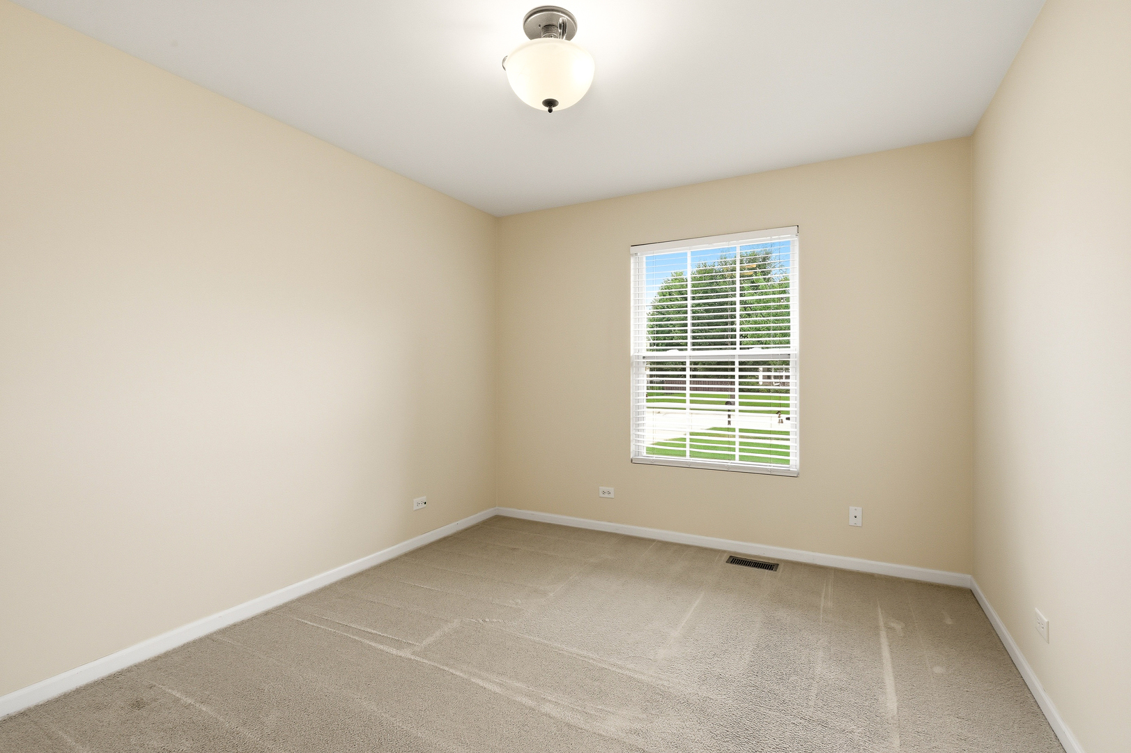 2792 Cranston Circle Property Photo 19