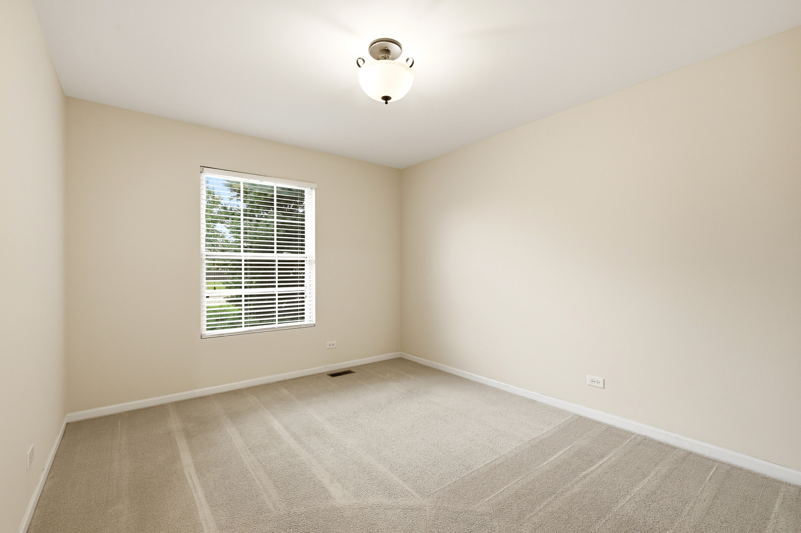 2792 Cranston Circle Property Photo 21