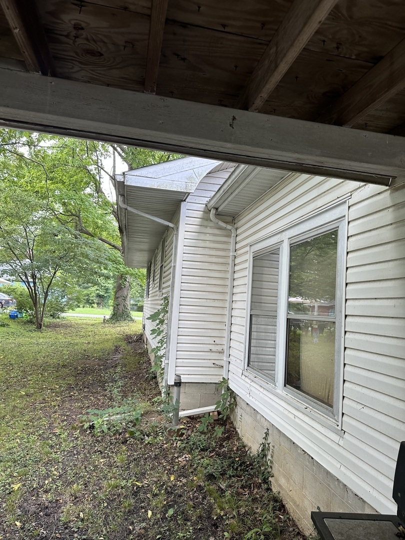 521 N Springer Street Property Photo 3