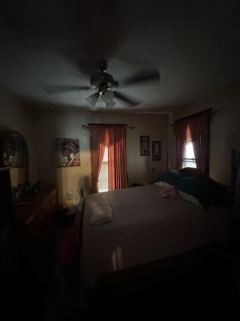 110 S Forest Avenue Property Photo 11