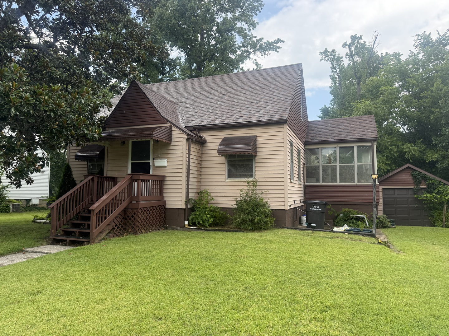 1108 W Walkup Avenue Property Photo 1