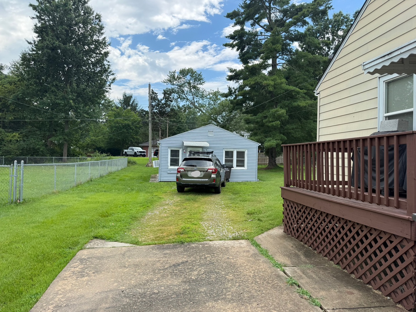 1109 W Walkup Avenue Property Photo 3