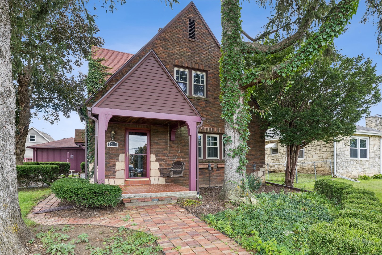 1311 2nd Avenue Property Photo 1