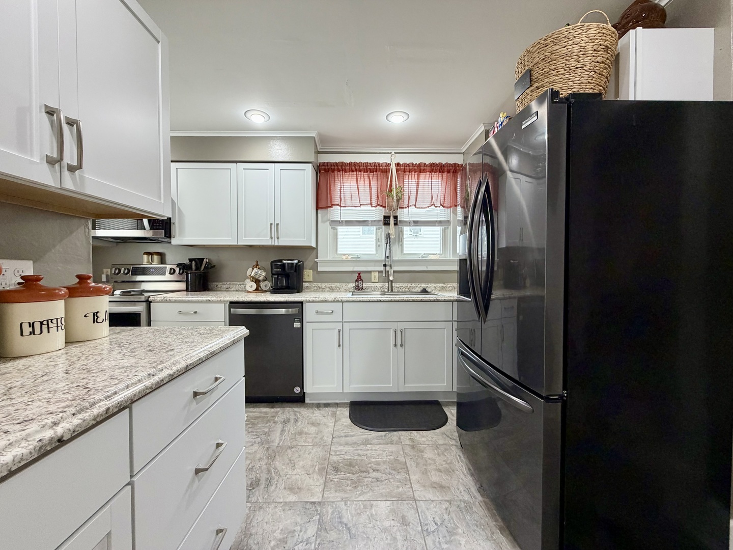 1115 7th Avenue Property Photo 19