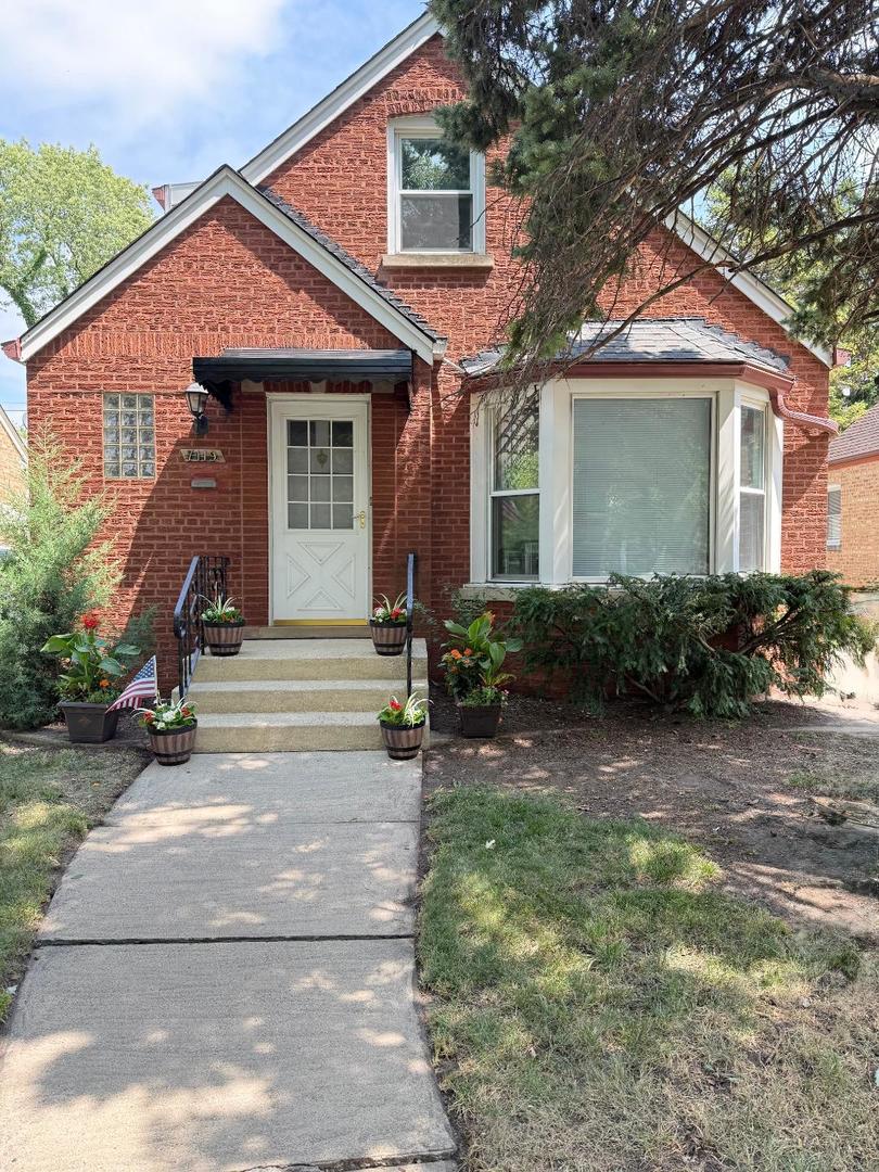 7119 N Merrimac Avenue Property Photo 11