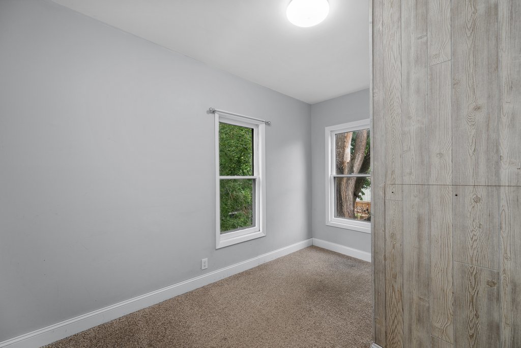 403 S 2nd Street Property Photo 21