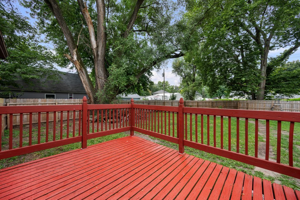 403 S 2nd Street Property Photo 25