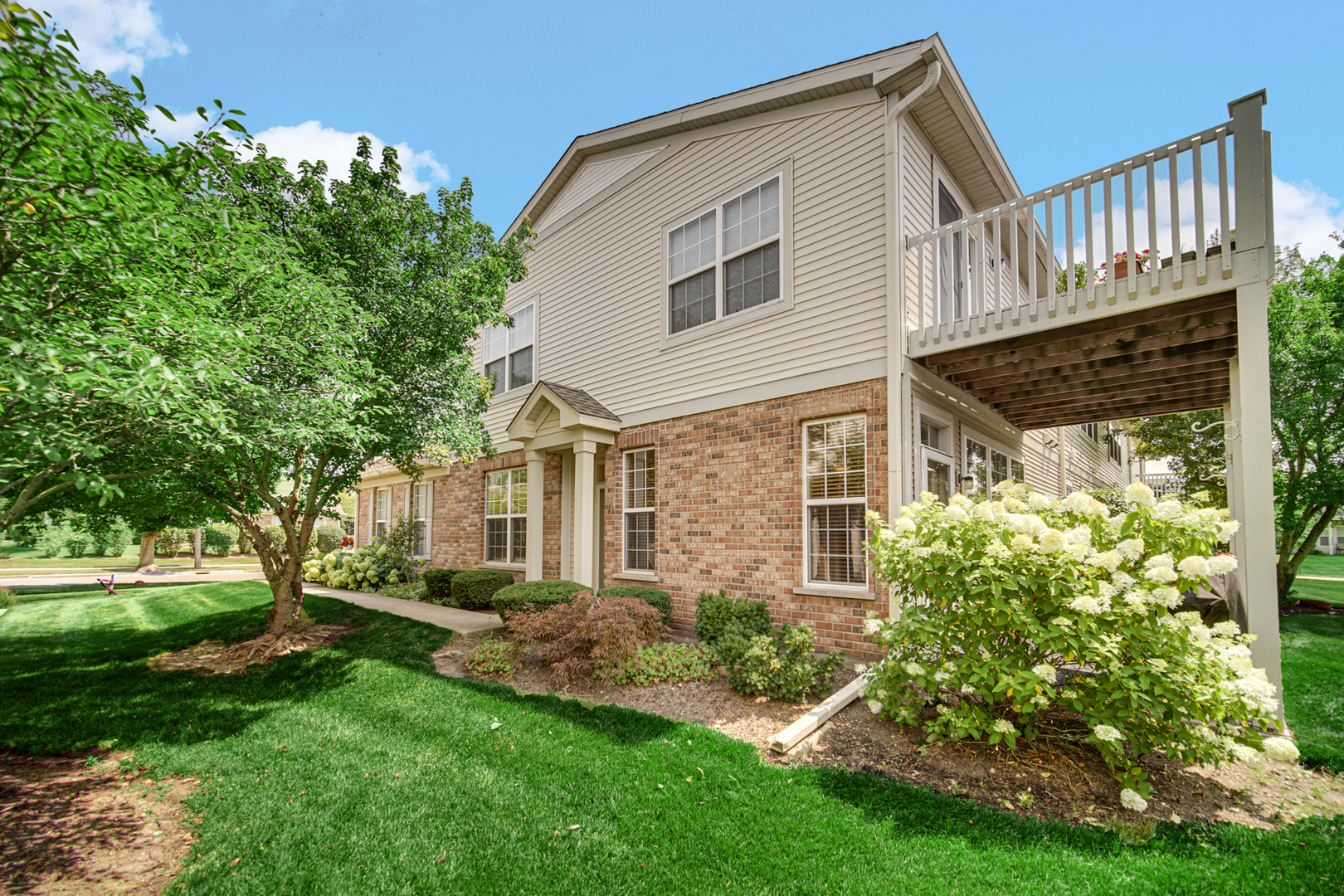 1580 Millbrook Drive Property Photo 3