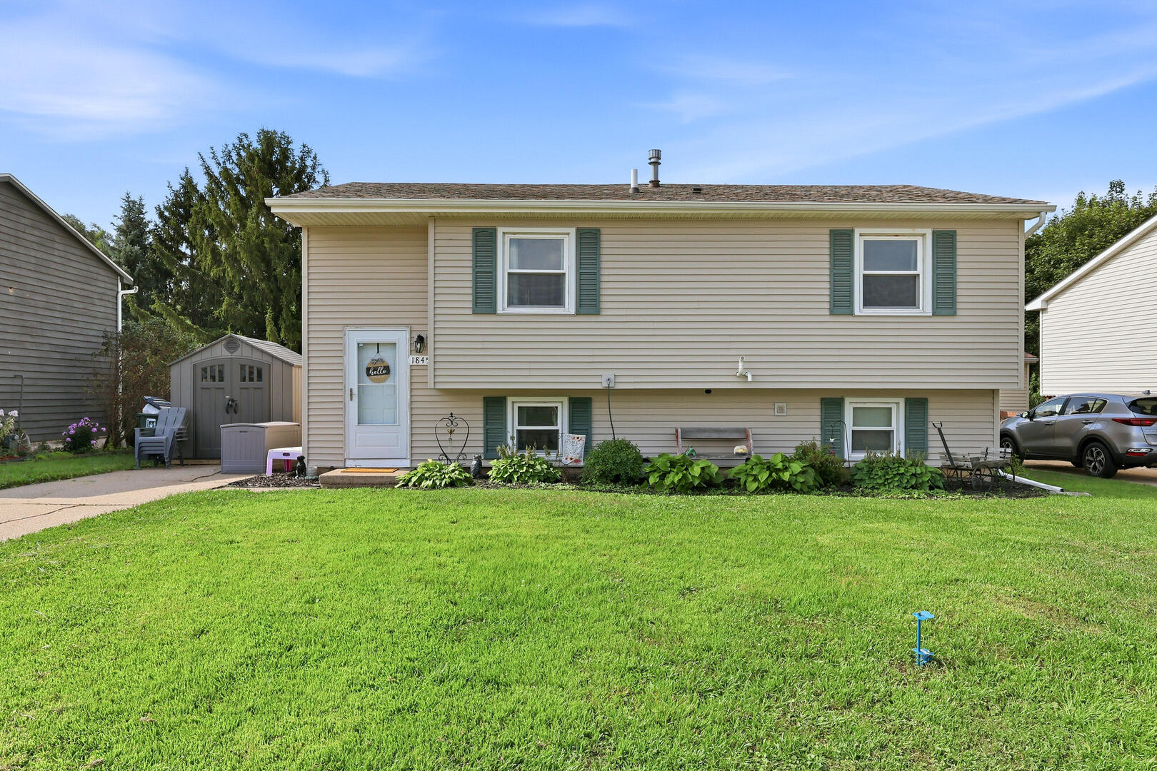 1845 W 58th Street Property Photo 1