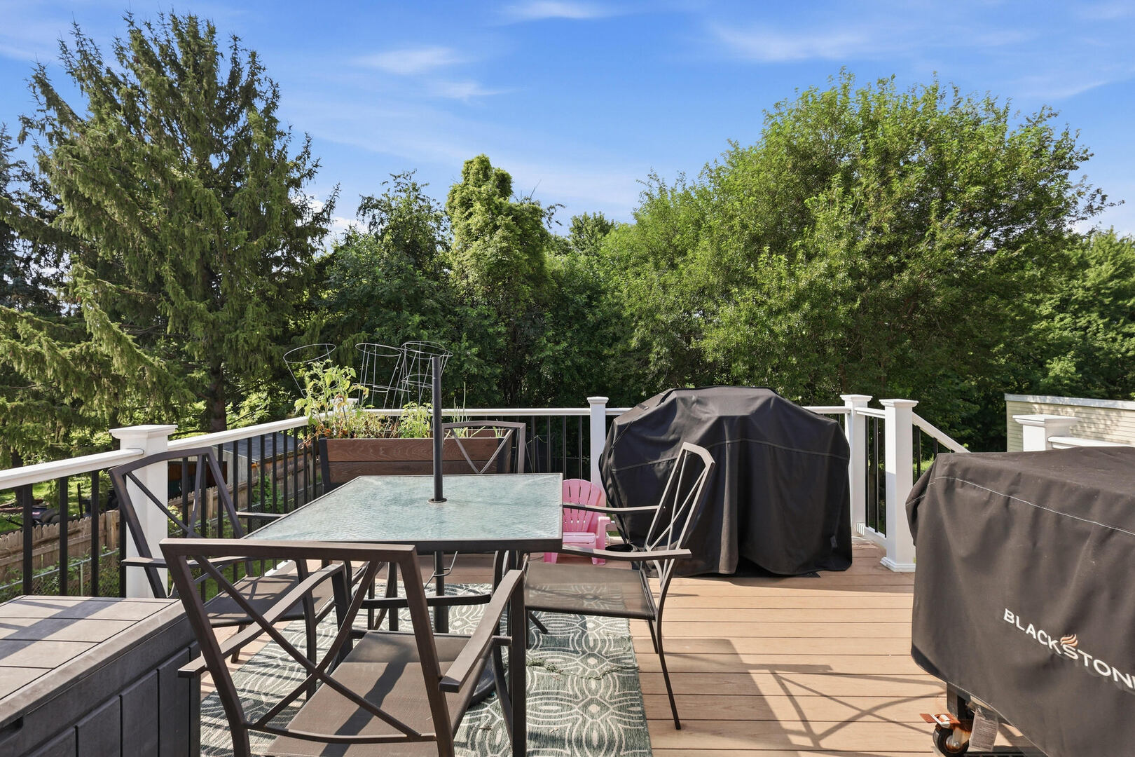 1845 W 58th Street Property Photo 6