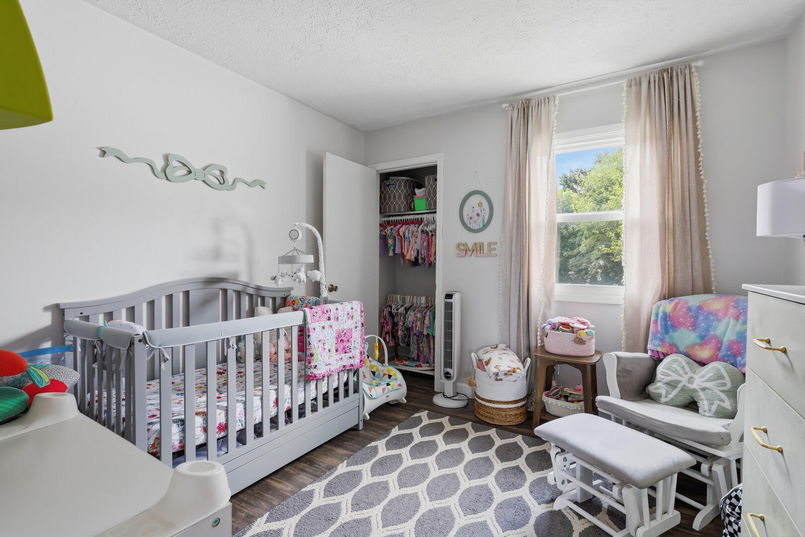 1845 W 58th Street Property Photo 9