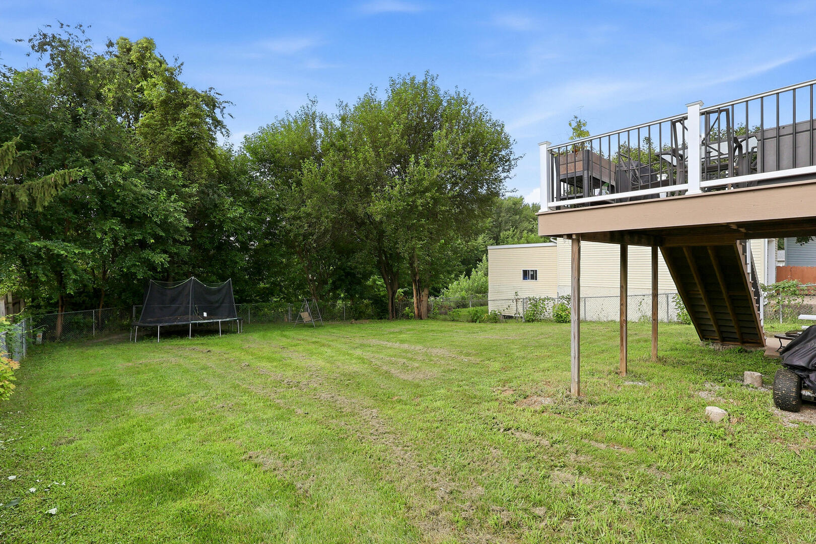 1845 W 58th Street Property Photo 16