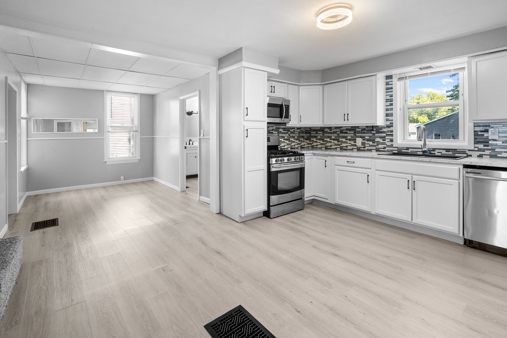 1717 Esplanade Avenue Property Photo 4