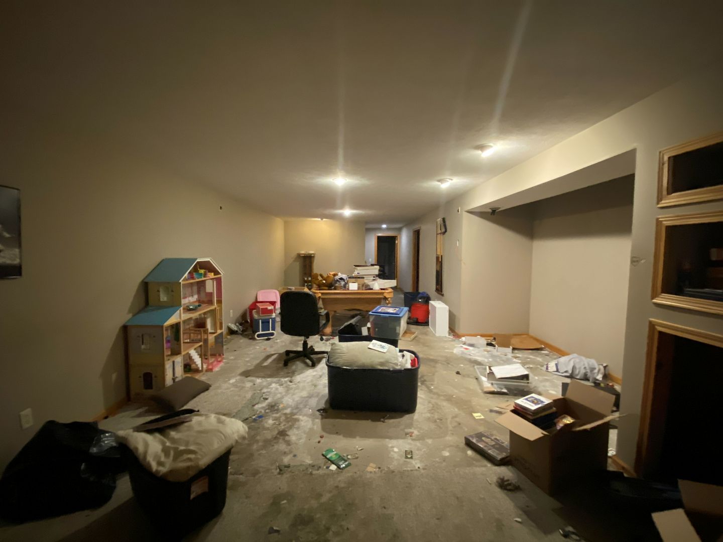 501 Hawkins Drive Property Photo 12