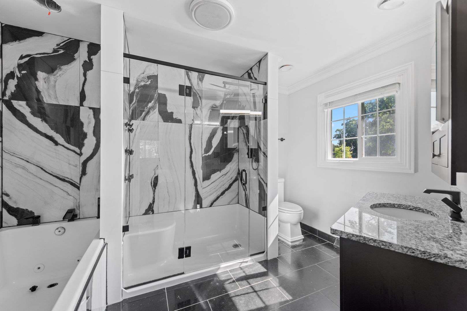 1115 191st Street Property Photo 12