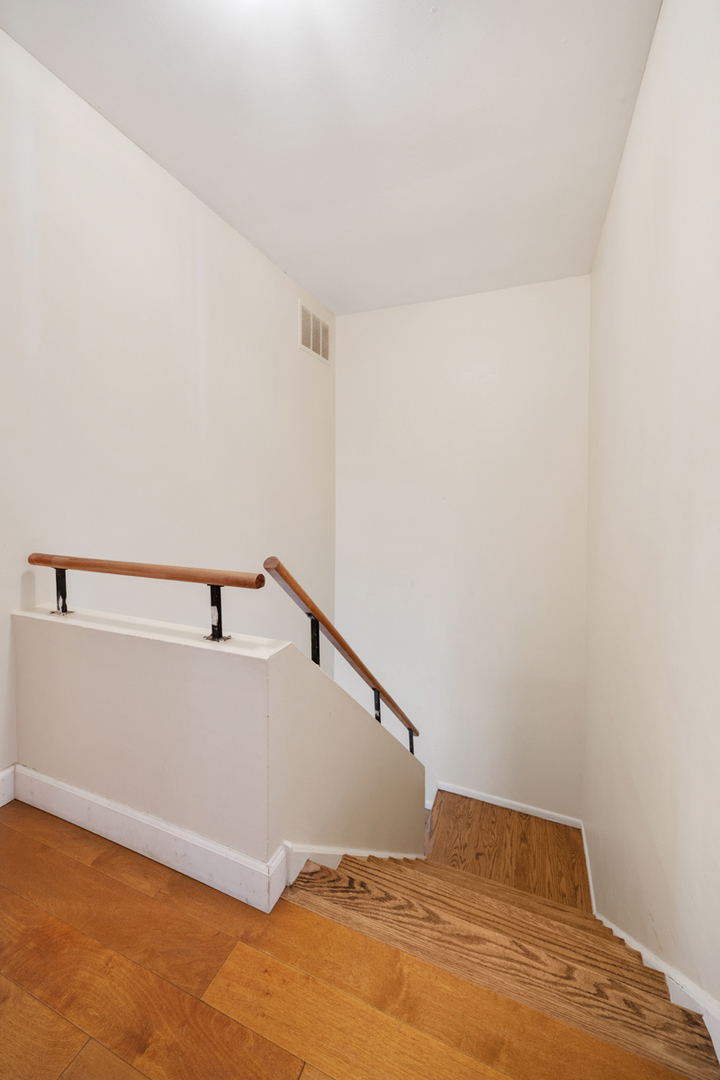 369 Cedar Tree Court Property Photo 10