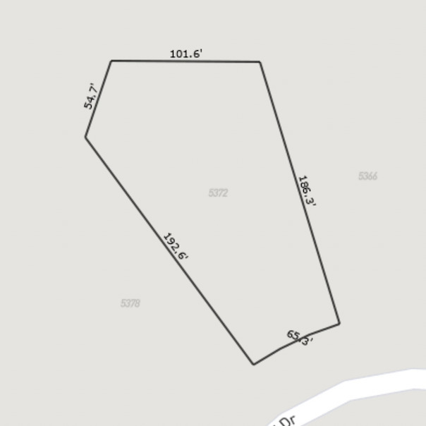 5372 Northwind Drive Property Photo 4