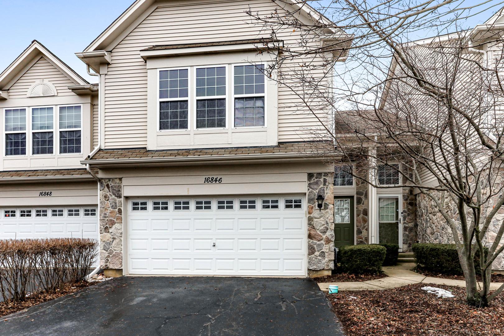 16846 S Mallard Lane Property Photo 1