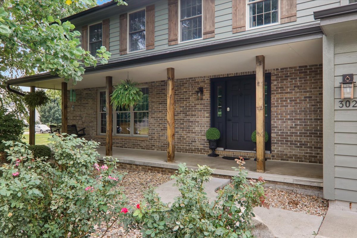 302 Ceilo View Street Property Photo 3