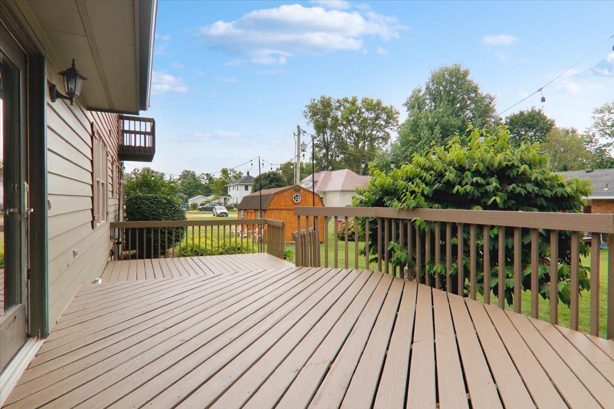 302 Ceilo View Street Property Photo 6