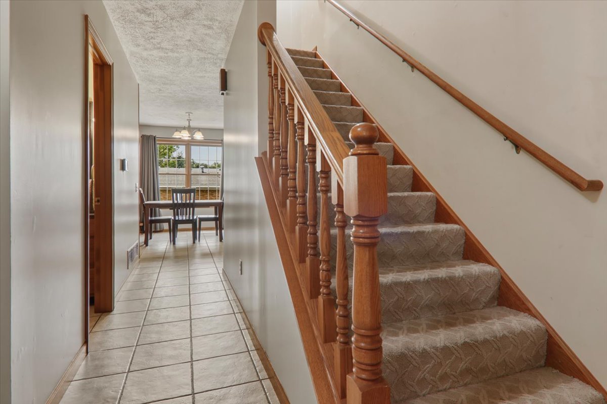 302 Ceilo View Street Property Photo 18