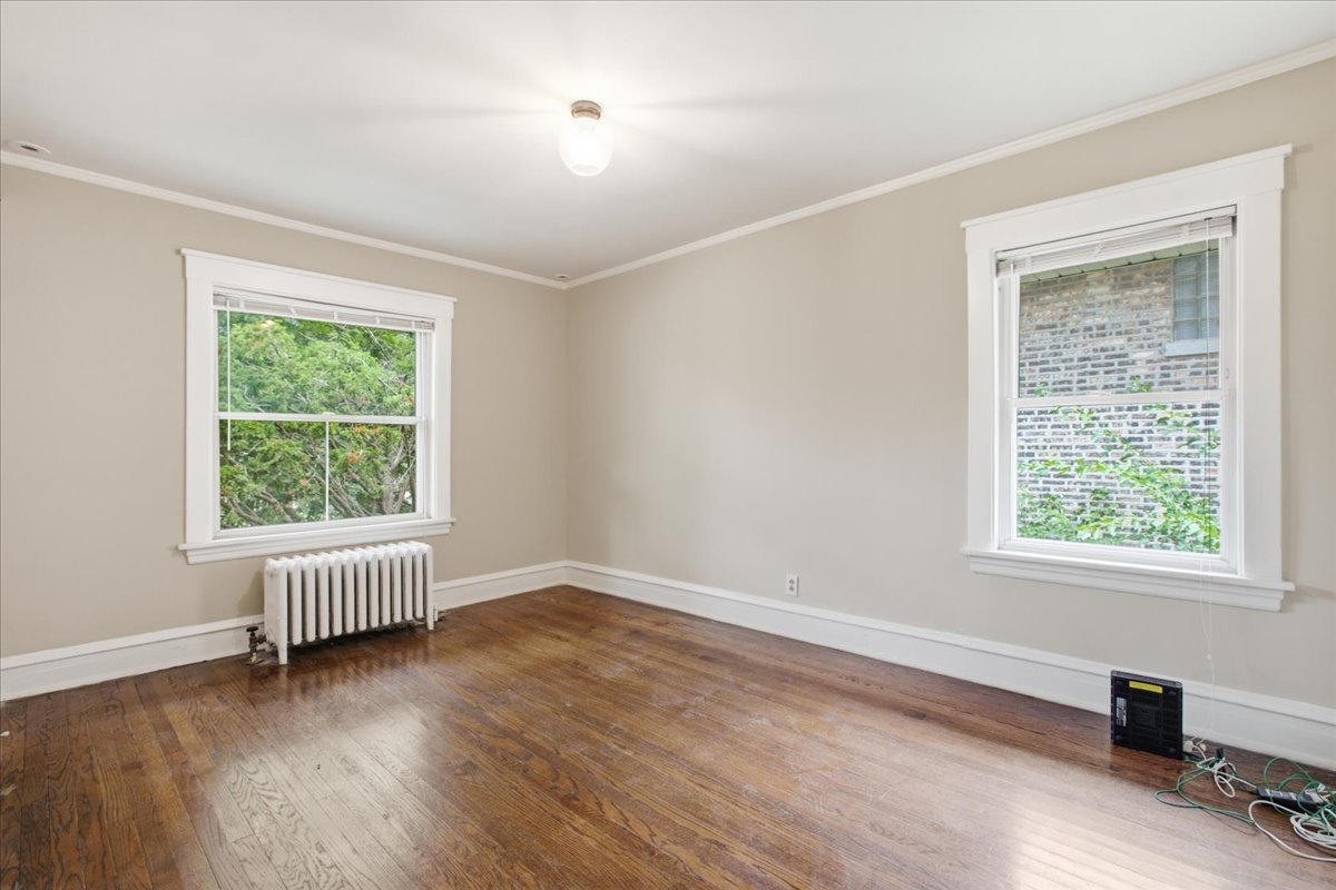 1527 W Juneway Terrace Property Photo 18