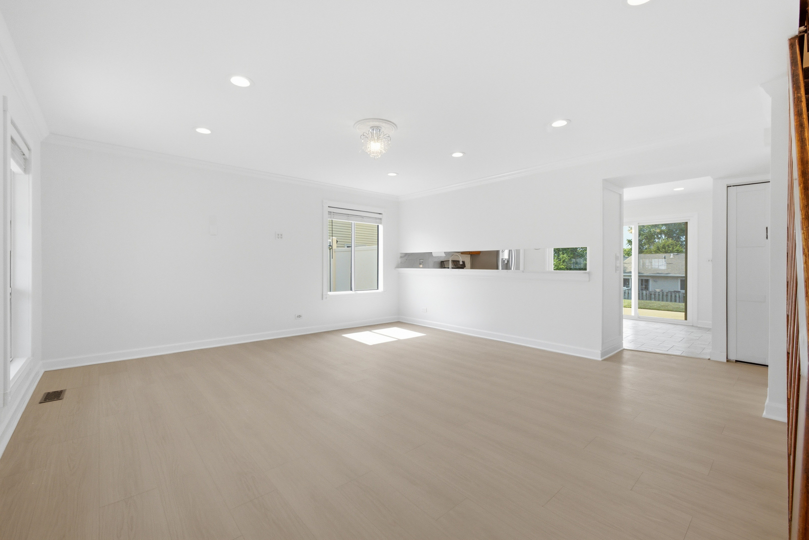 1320 Burns Drive Property Photo 4