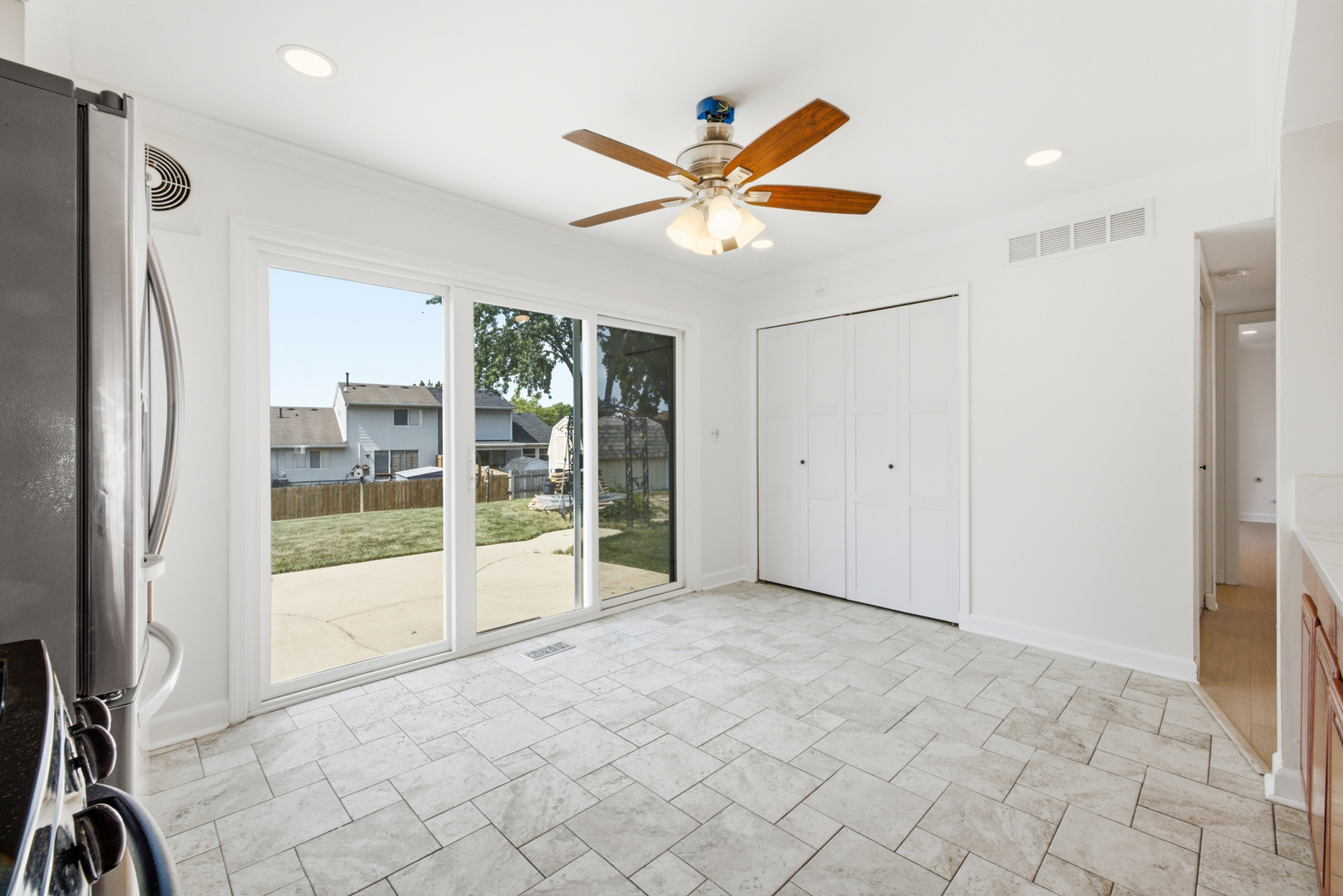 1320 Burns Drive Property Photo 14