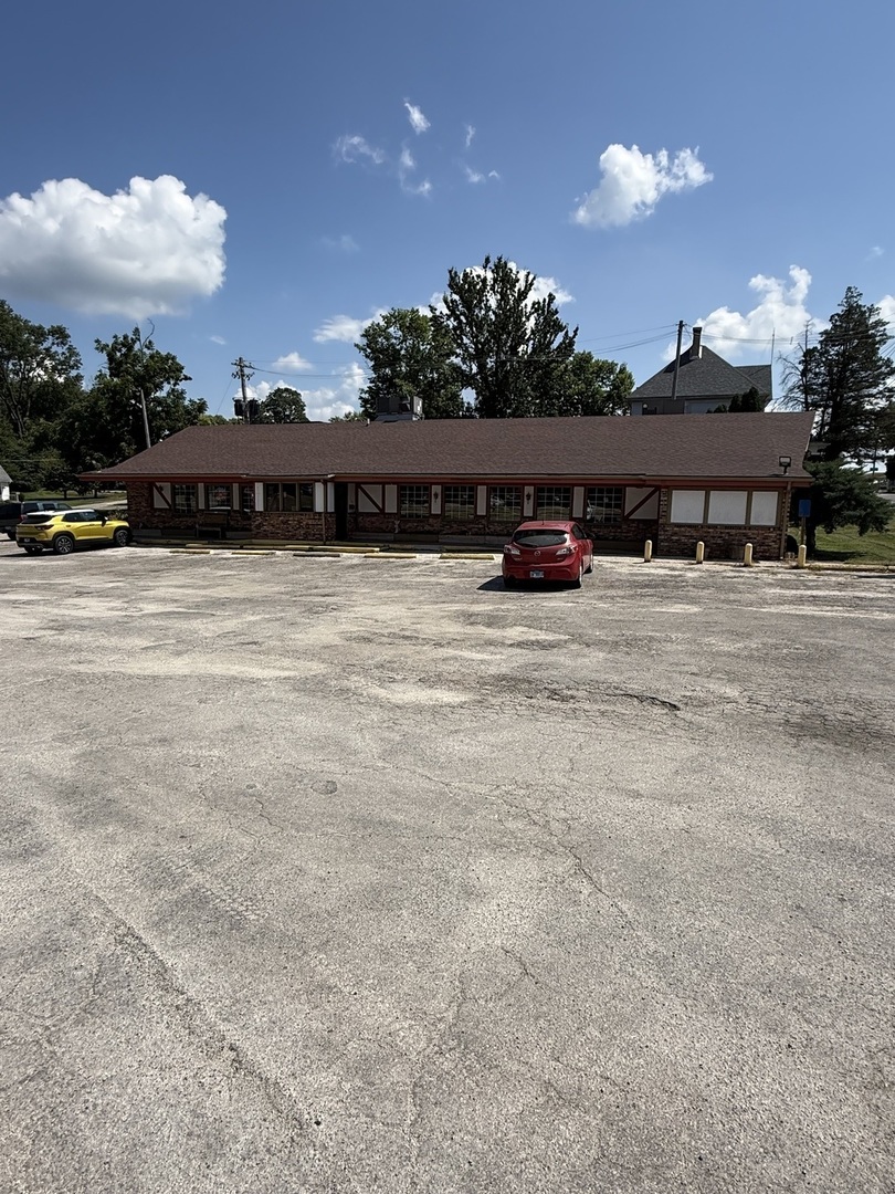 420 S Main Street Property Photo 1