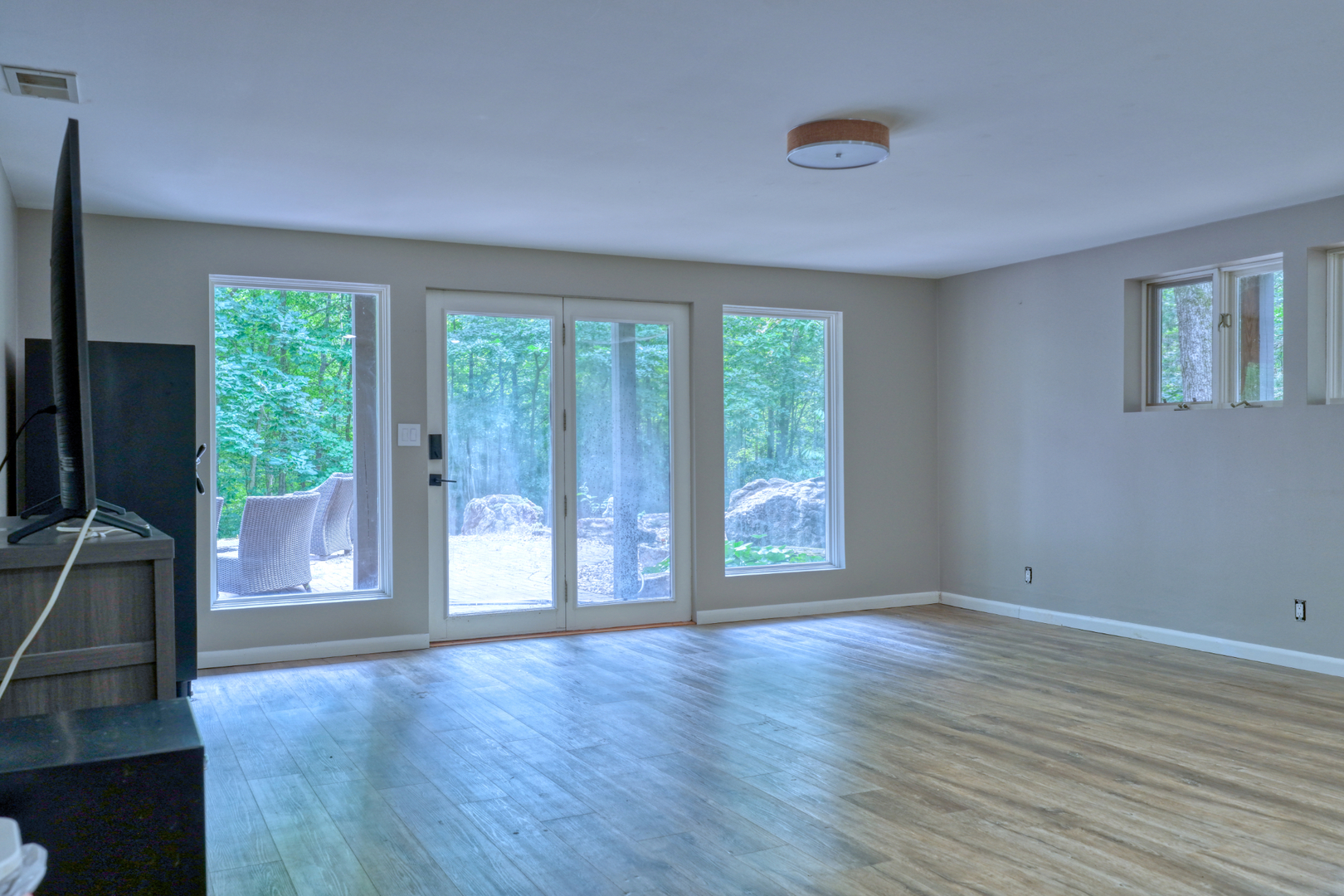 2 Trillium Lane Property Photo 25
