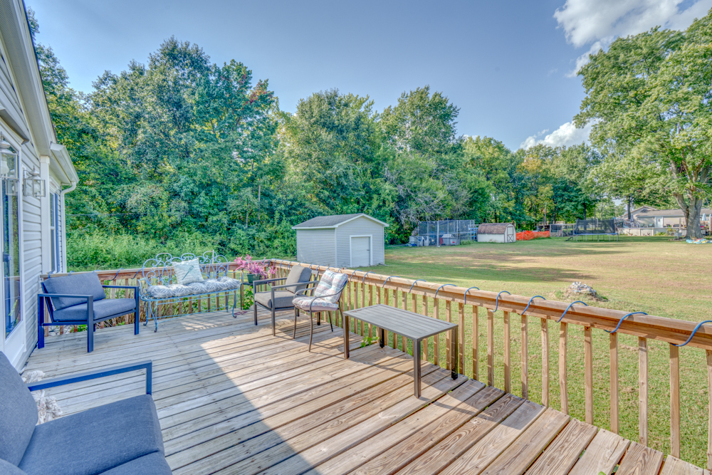 15547 Vivian Street Property Photo 45