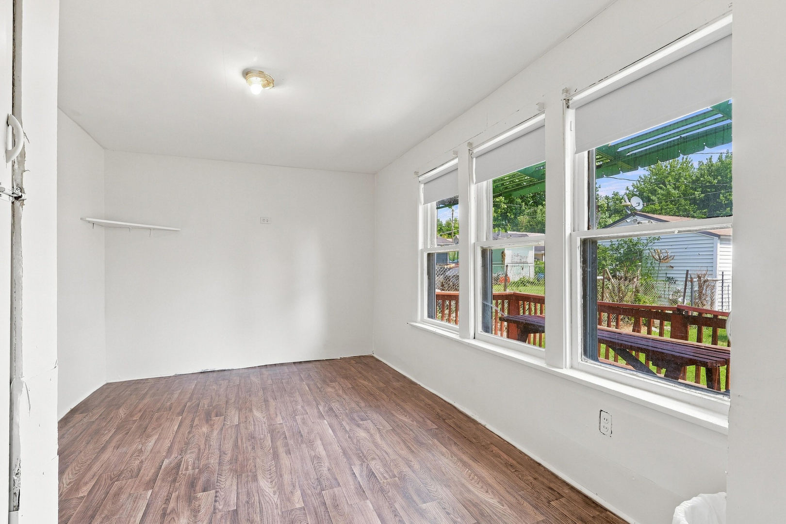 621 Oak Street Property Photo 12