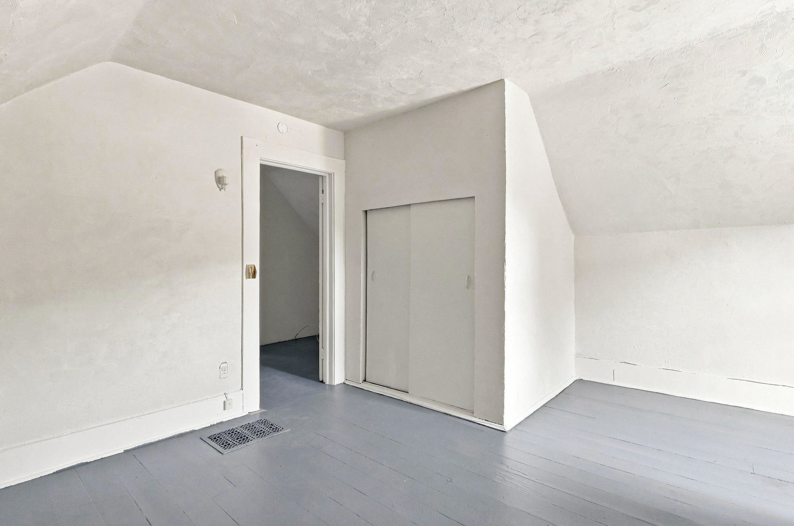 621 Oak Street Property Photo 17