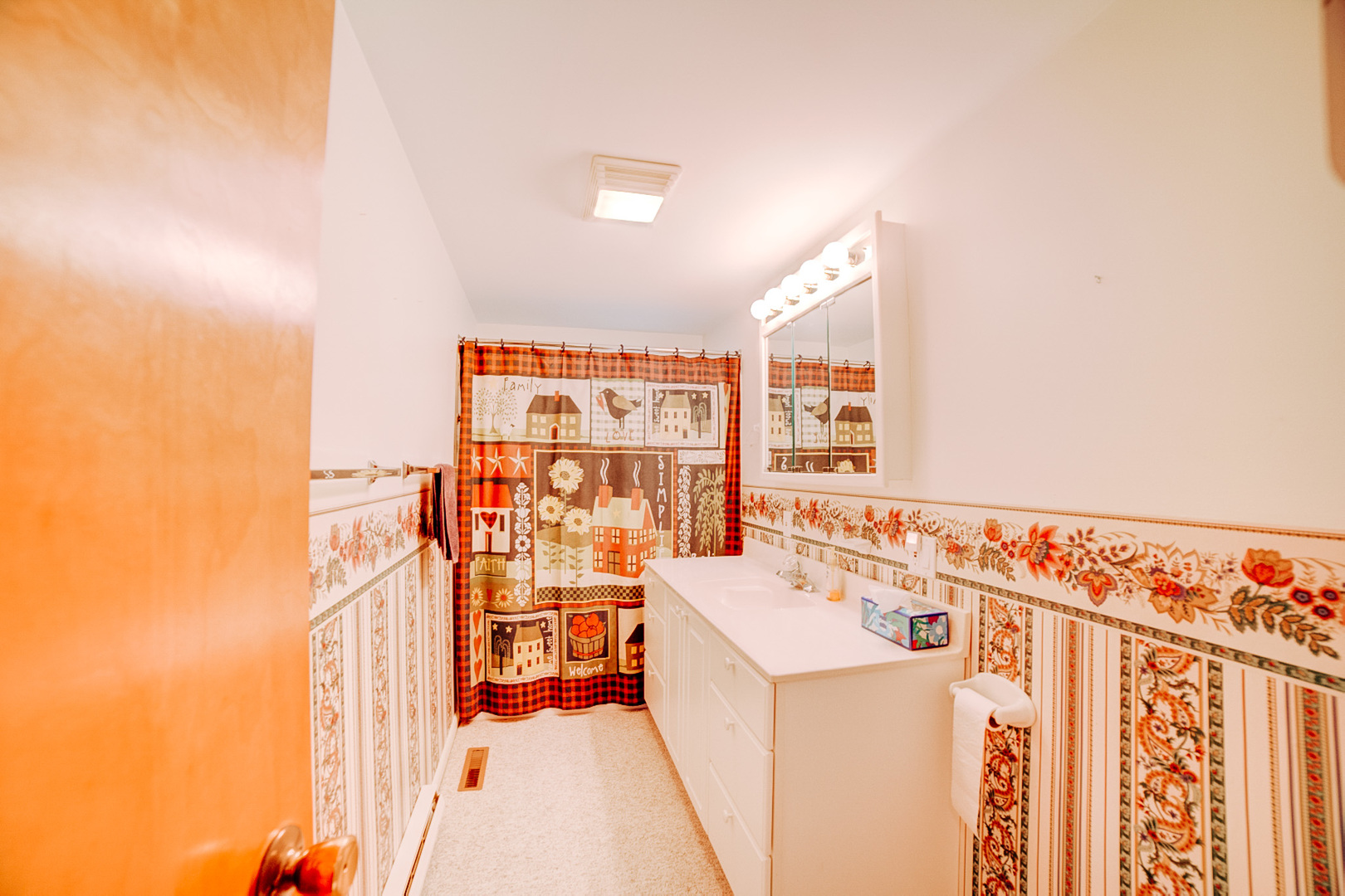 304 E Cherry Street 1 Property Photo 18