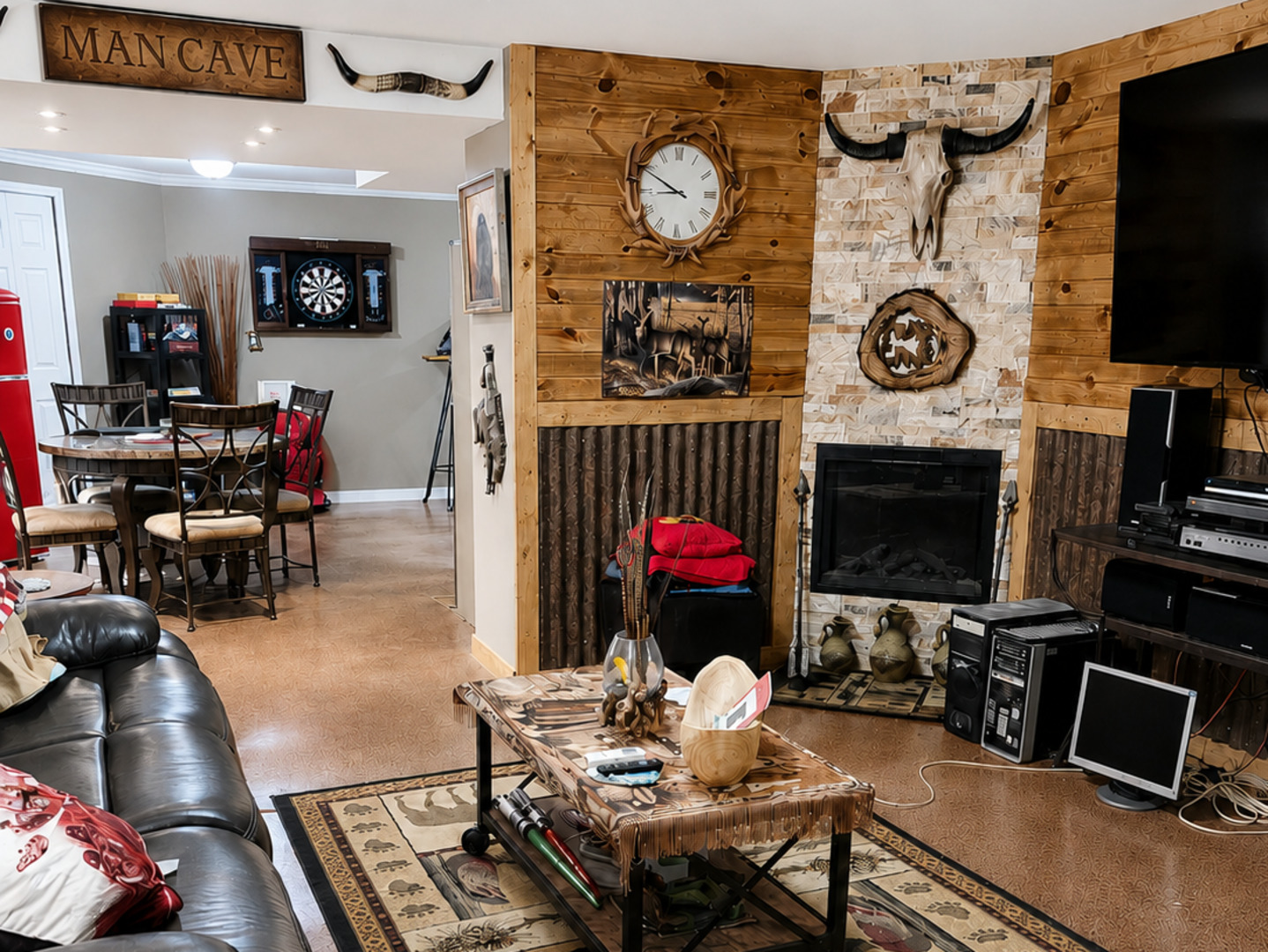 7129 Foxview Drive Property Photo 27