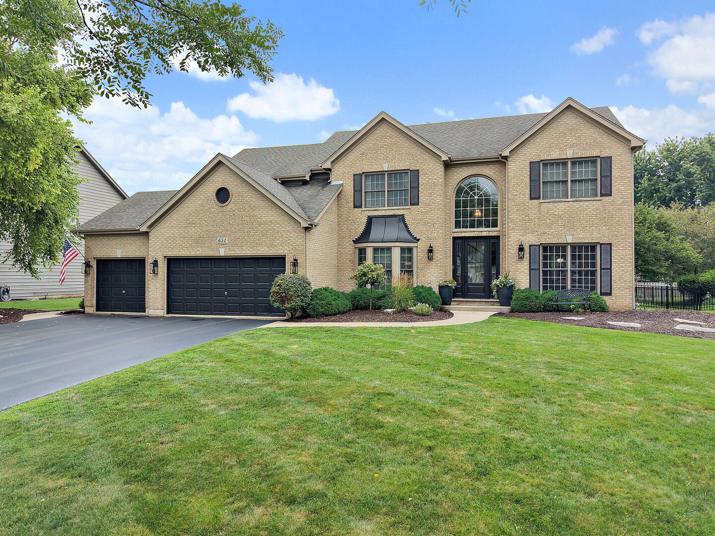 651 Clover Drive Property Photo 1