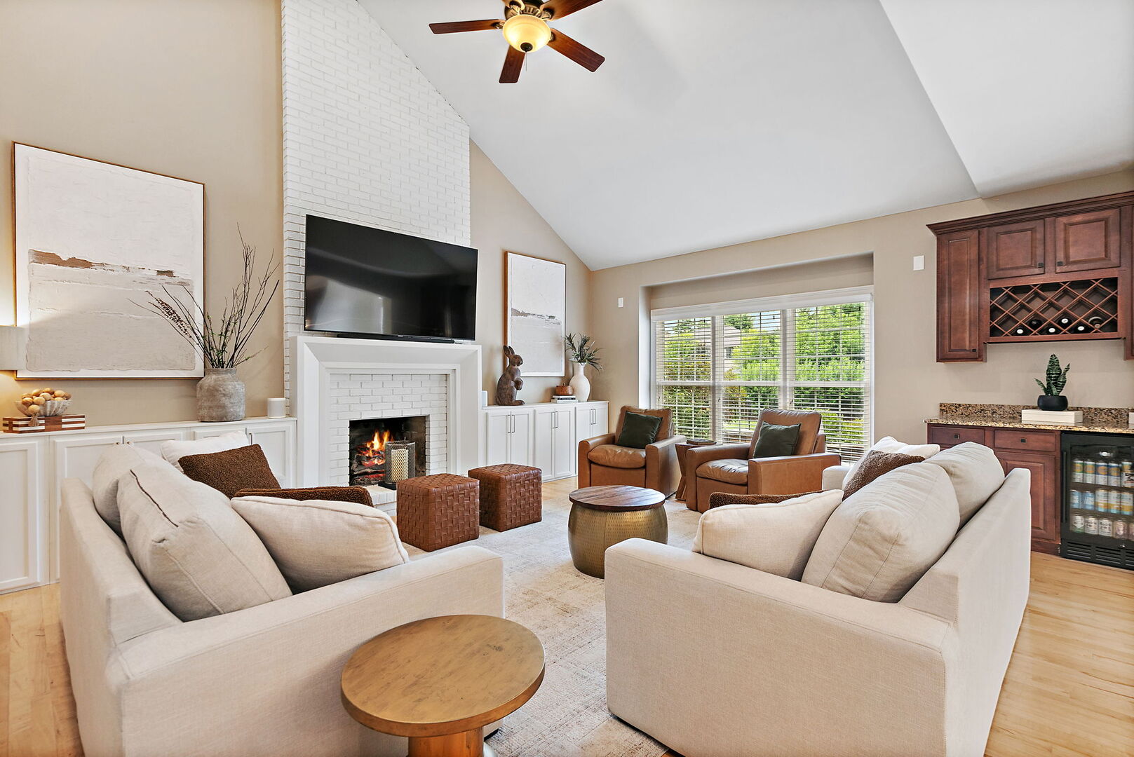 651 Clover Drive Property Photo 15