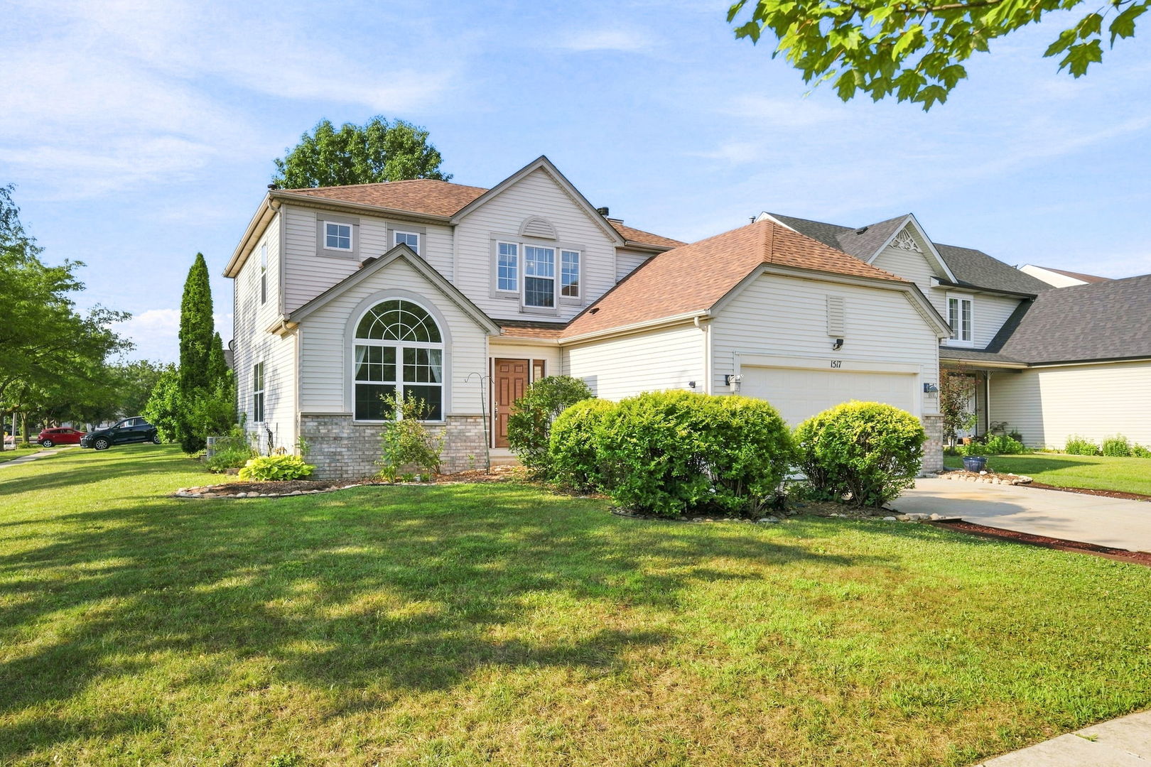 1517 Baytree Drive Property Photo 1