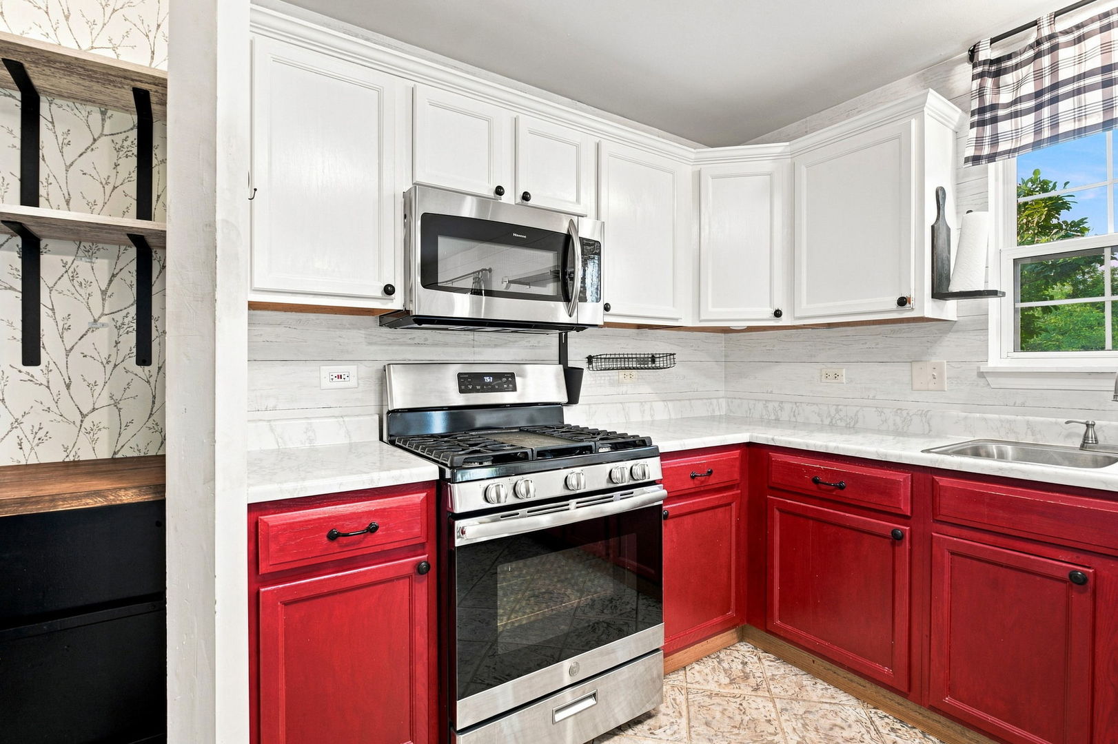1517 Baytree Drive Property Photo 13