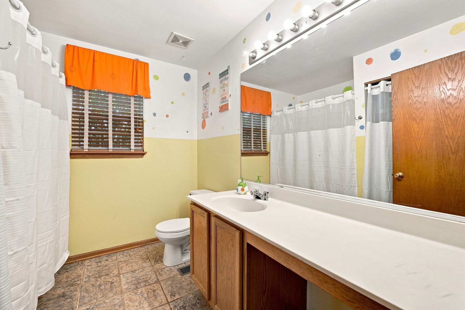 1517 Baytree Drive Property Photo 27