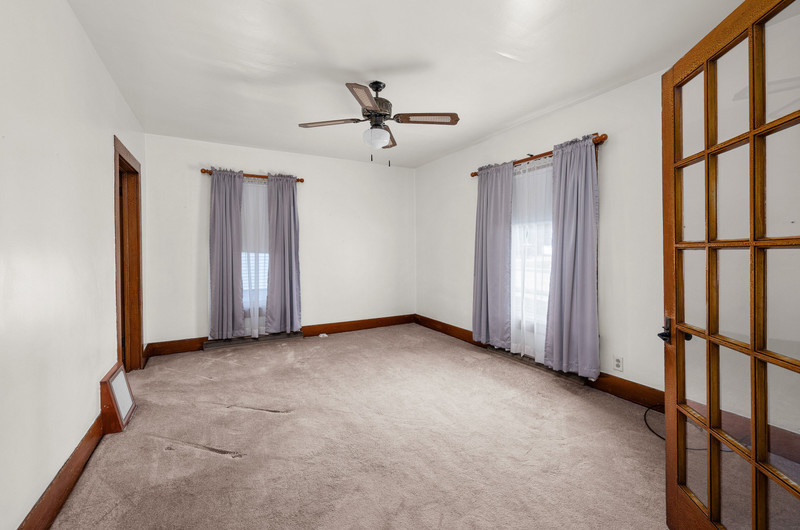 819 N Elm Street Property Photo 28