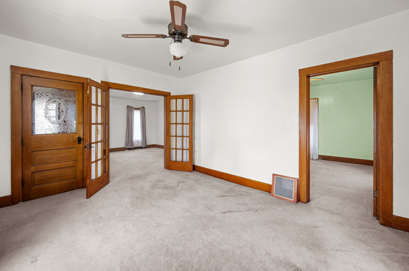 819 N Elm Street Property Photo 29
